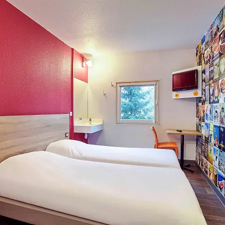 Hotelf1 Antibes Sophia Antipolis