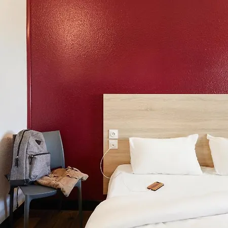 Hotelf1 Antibes Sophia Antipolis Hotel Vallauris